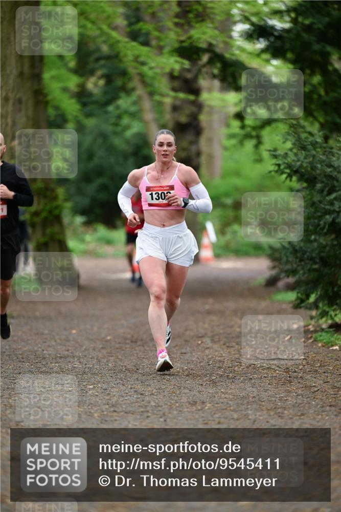 19.04.2026 - Hammer Lauf Dr. Thomas Lammeyer http://msf.ph/oto/9545411 19.04.2026 11:24:29 Laufen 130 meine-sportfotos.de