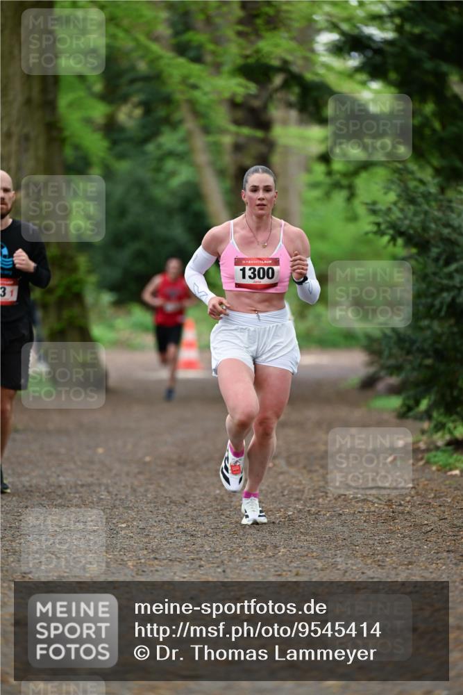19.04.2026 - Hammer Lauf Dr. Thomas Lammeyer http://msf.ph/oto/9545414 19.04.2026 11:24:29 Laufen 1300 meine-sportfotos.de