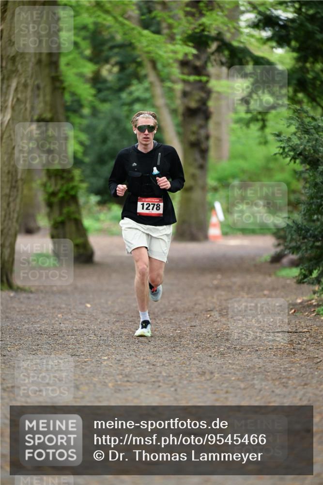 19.04.2026 - Hammer Lauf Dr. Thomas Lammeyer http://msf.ph/oto/9545466 19.04.2026 11:24:45 Laufen 1278 meine-sportfotos.de