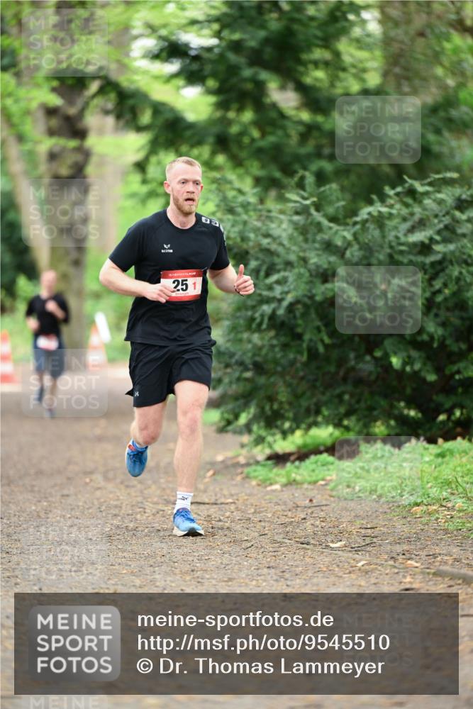 19.04.2026 - Hammer Lauf Dr. Thomas Lammeyer http://msf.ph/oto/9545510 19.04.2026 11:25:31 Laufen 251 meine-sportfotos.de