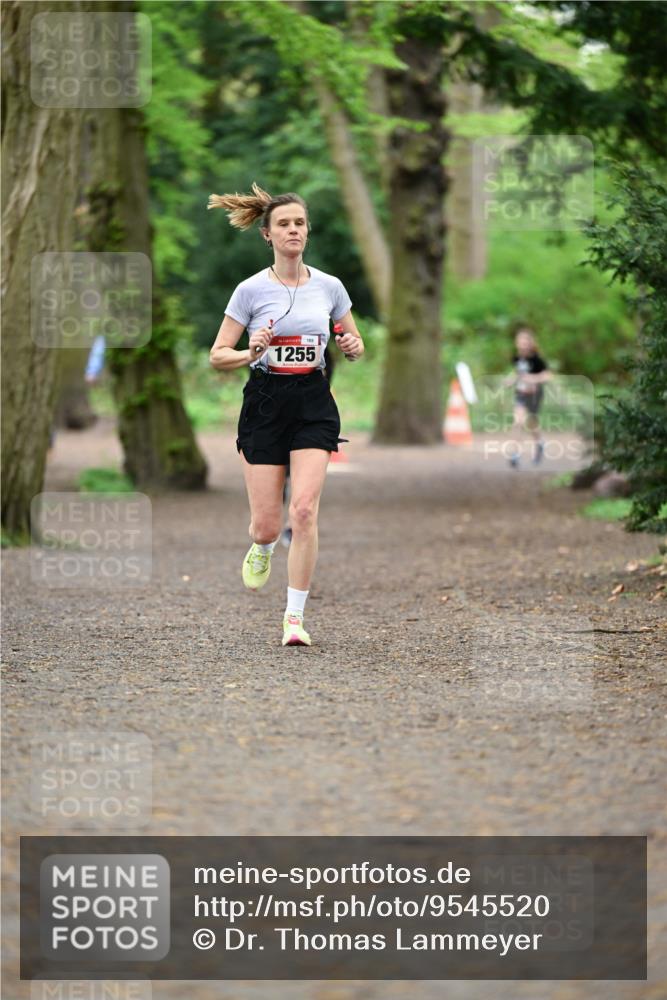 19.04.2026 - Hammer Lauf Dr. Thomas Lammeyer http://msf.ph/oto/9545520 19.04.2026 11:25:34 Laufen 1255 meine-sportfotos.de