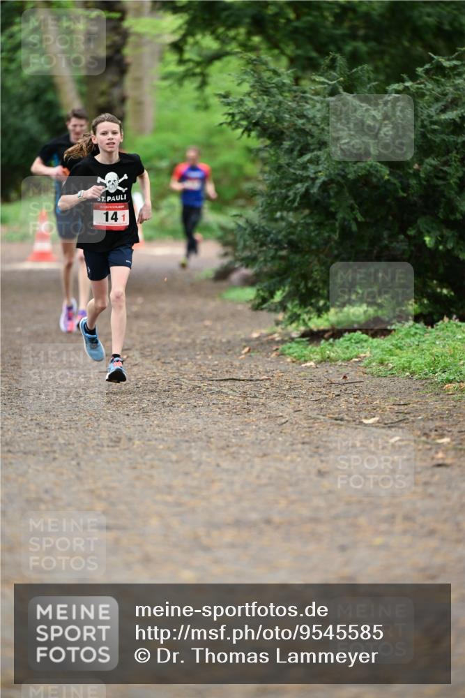 19.04.2026 - Hammer Lauf Dr. Thomas Lammeyer http://msf.ph/oto/9545585 19.04.2026 11:25:44 Laufen 141 meine-sportfotos.de