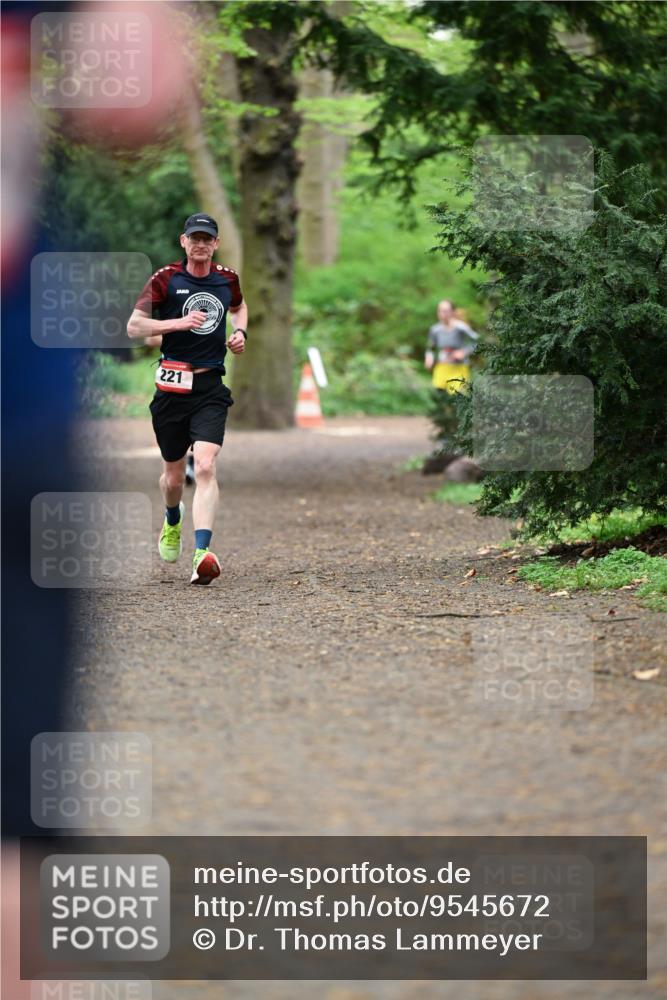 19.04.2026 - Hammer Lauf Dr. Thomas Lammeyer http://msf.ph/oto/9545672 19.04.2026 11:26:01 Laufen 221 meine-sportfotos.de