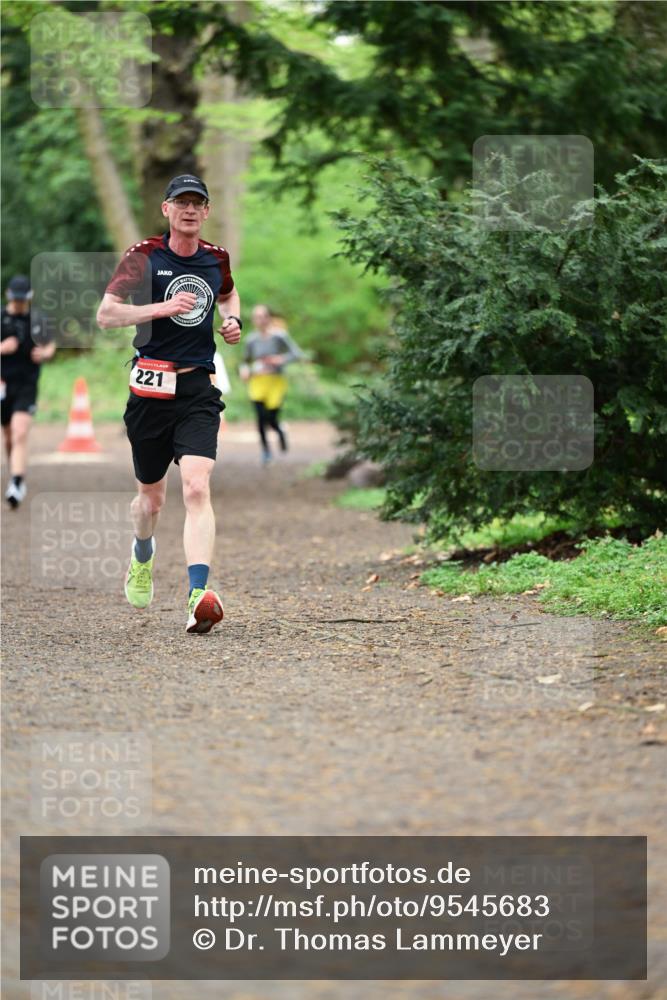 19.04.2026 - Hammer Lauf Dr. Thomas Lammeyer http://msf.ph/oto/9545683 19.04.2026 11:26:03 Laufen 221 meine-sportfotos.de