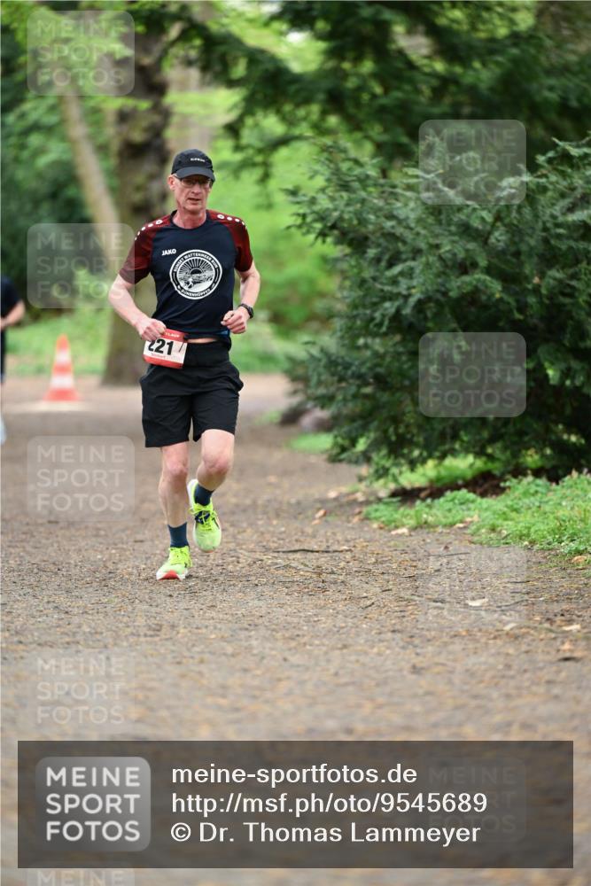 19.04.2026 - Hammer Lauf Dr. Thomas Lammeyer http://msf.ph/oto/9545689 19.04.2026 11:26:03 Laufen 221 meine-sportfotos.de