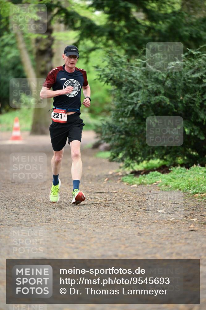 19.04.2026 - Hammer Lauf Dr. Thomas Lammeyer http://msf.ph/oto/9545693 19.04.2026 11:26:04 Laufen 221 meine-sportfotos.de