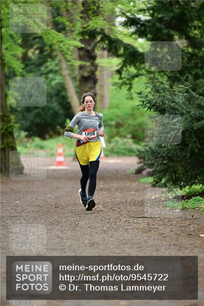 19.04.2026 - Hammer Lauf Dr. Thomas Lammeyer http://msf.ph/oto/9545722 19.04.2026 11:26:12 Laufen 1858 meine-sportfotos.de