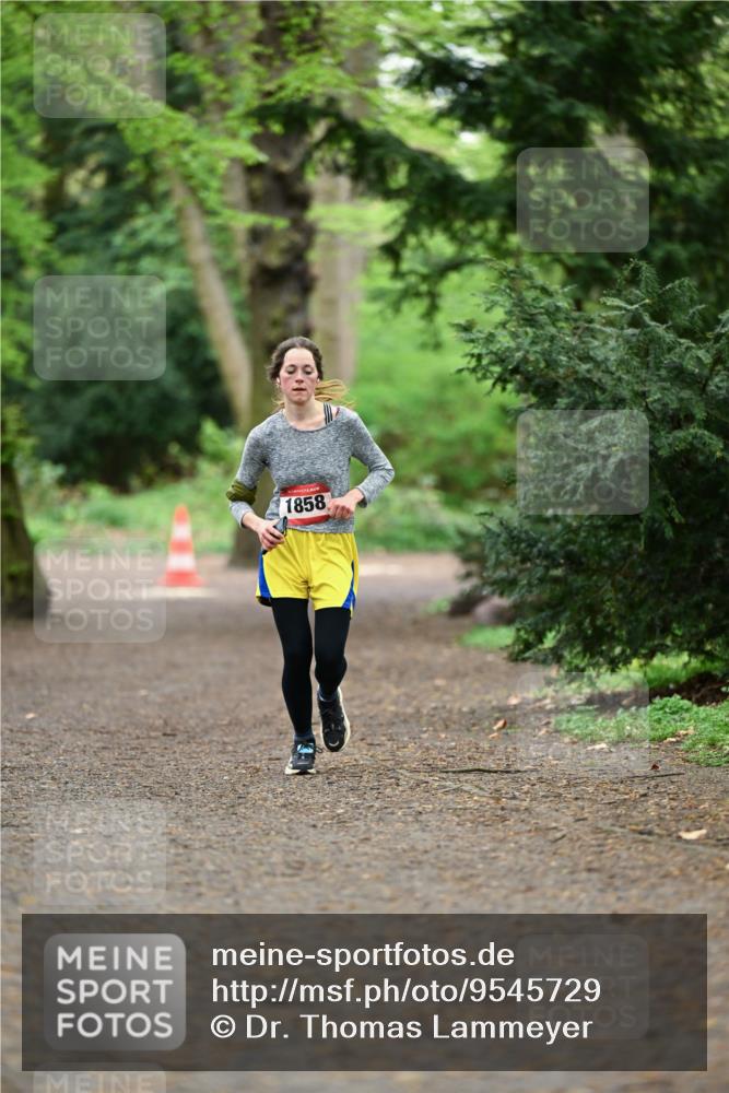 19.04.2026 - Hammer Lauf Dr. Thomas Lammeyer http://msf.ph/oto/9545729 19.04.2026 11:26:12 Laufen 1858 meine-sportfotos.de