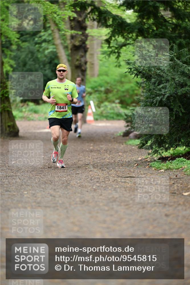 19.04.2026 - Hammer Lauf Dr. Thomas Lammeyer http://msf.ph/oto/9545815 19.04.2026 11:26:32 Laufen 1841 meine-sportfotos.de