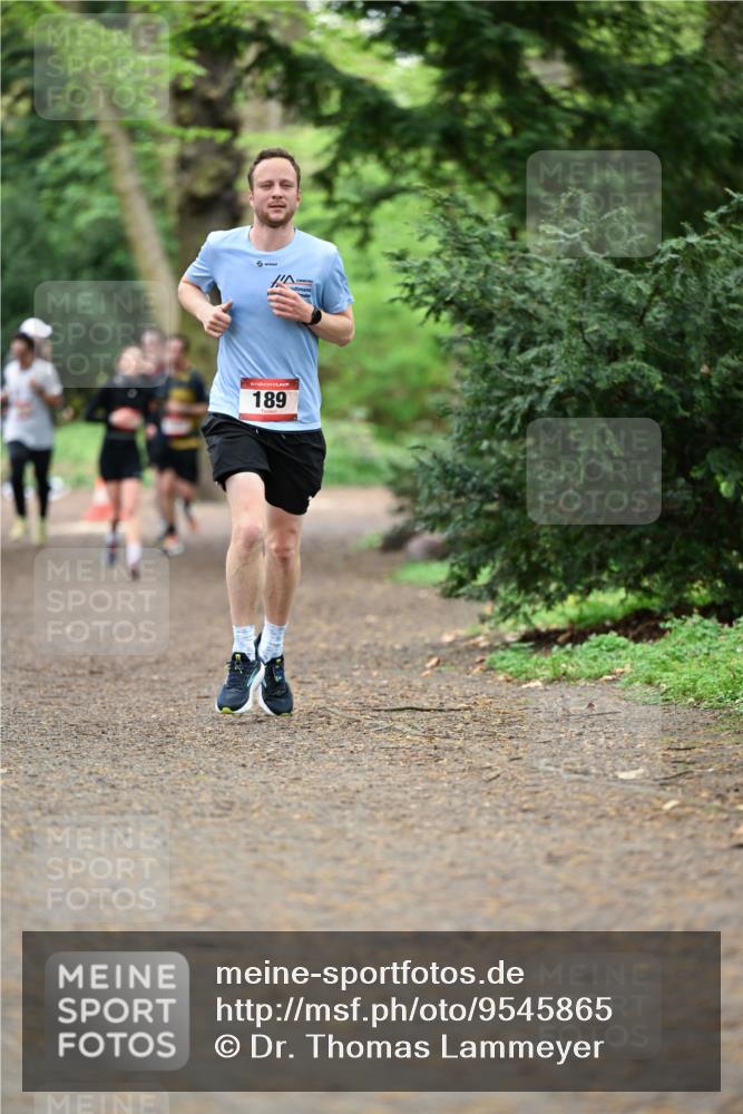 19.04.2026 - Hammer Lauf Dr. Thomas Lammeyer http://msf.ph/oto/9545865 19.04.2026 11:26:40 Laufen 189 meine-sportfotos.de