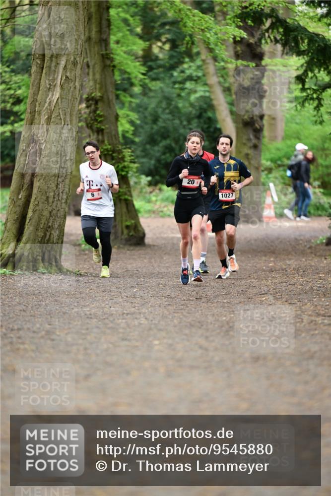 19.04.2026 - Hammer Lauf Dr. Thomas Lammeyer http://msf.ph/oto/9545880 19.04.2026 11:26:45 Laufen 1027 meine-sportfotos.de