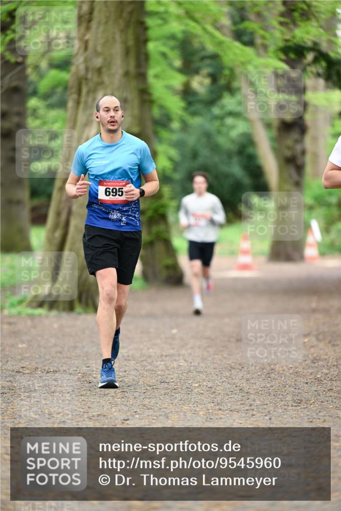 19.04.2026 - Hammer Lauf Dr. Thomas Lammeyer http://msf.ph/oto/9545960 19.04.2026 11:27:00 Laufen 695 meine-sportfotos.de