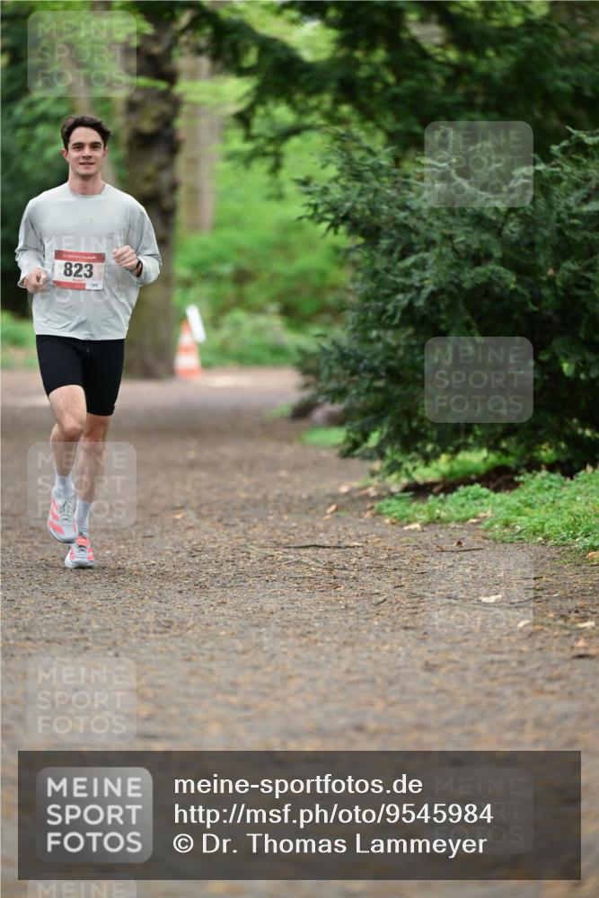 19.04.2026 - Hammer Lauf Dr. Thomas Lammeyer http://msf.ph/oto/9545984 19.04.2026 11:27:05 Laufen 823, 196 meine-sportfotos.de