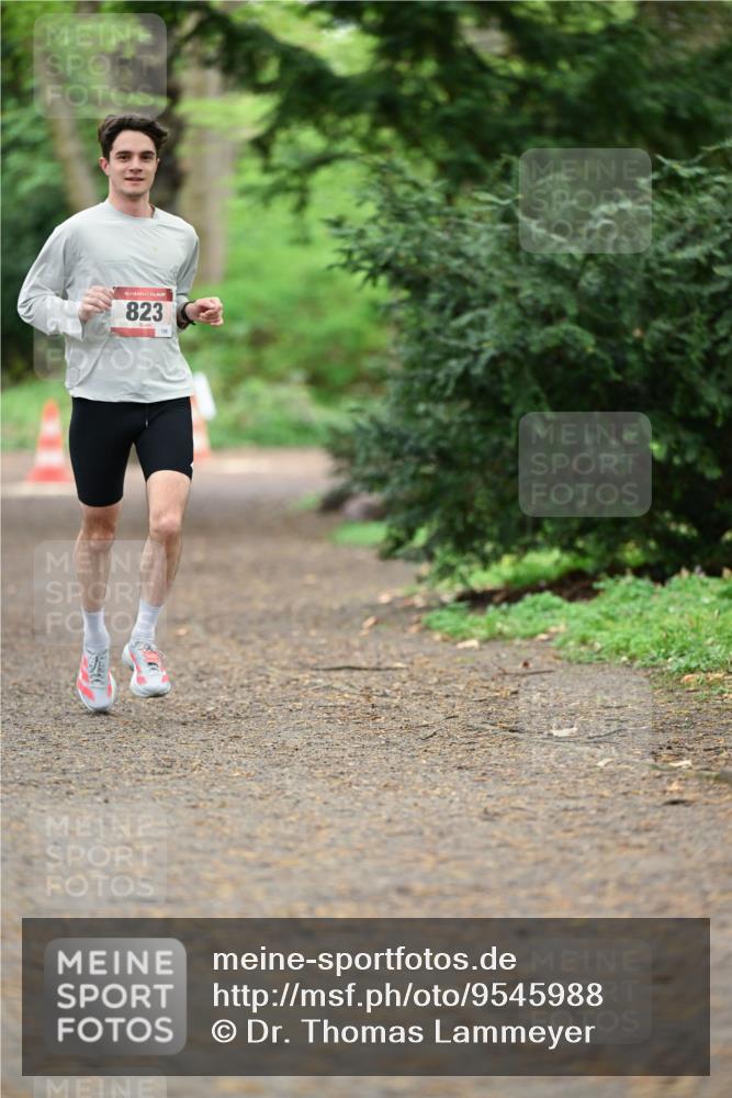 19.04.2026 - Hammer Lauf Dr. Thomas Lammeyer http://msf.ph/oto/9545988 19.04.2026 11:27:05 Laufen 823, 196 meine-sportfotos.de
