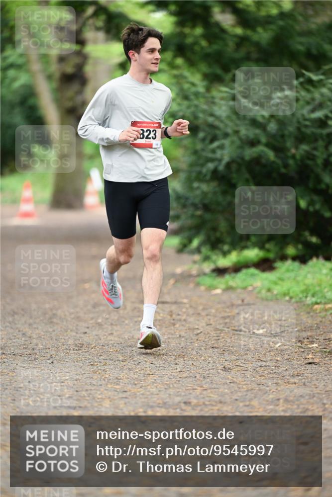 19.04.2026 - Hammer Lauf Dr. Thomas Lammeyer http://msf.ph/oto/9545997 19.04.2026 11:27:06 Laufen 823 meine-sportfotos.de