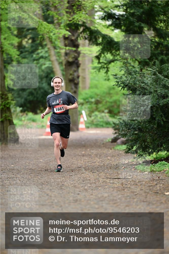19.04.2026 - Hammer Lauf Dr. Thomas Lammeyer http://msf.ph/oto/9546203 19.04.2026 11:28:01 Laufen 2015, 1681 meine-sportfotos.de
