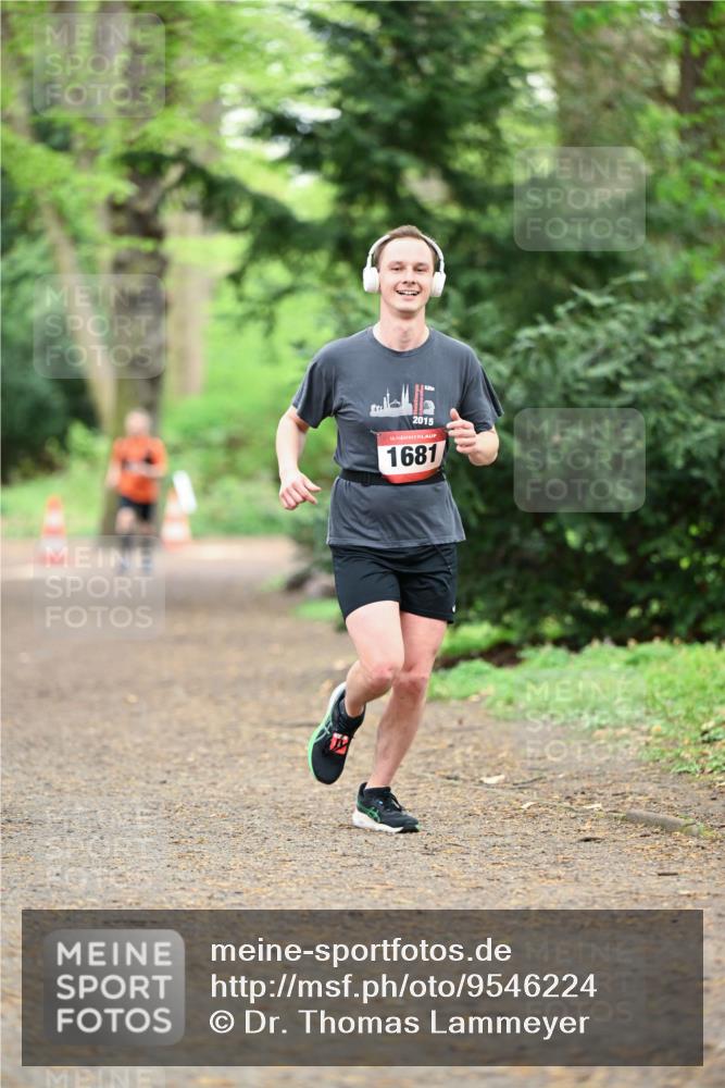 19.04.2026 - Hammer Lauf Dr. Thomas Lammeyer http://msf.ph/oto/9546224 19.04.2026 11:28:04 Laufen 2015, 1681 meine-sportfotos.de