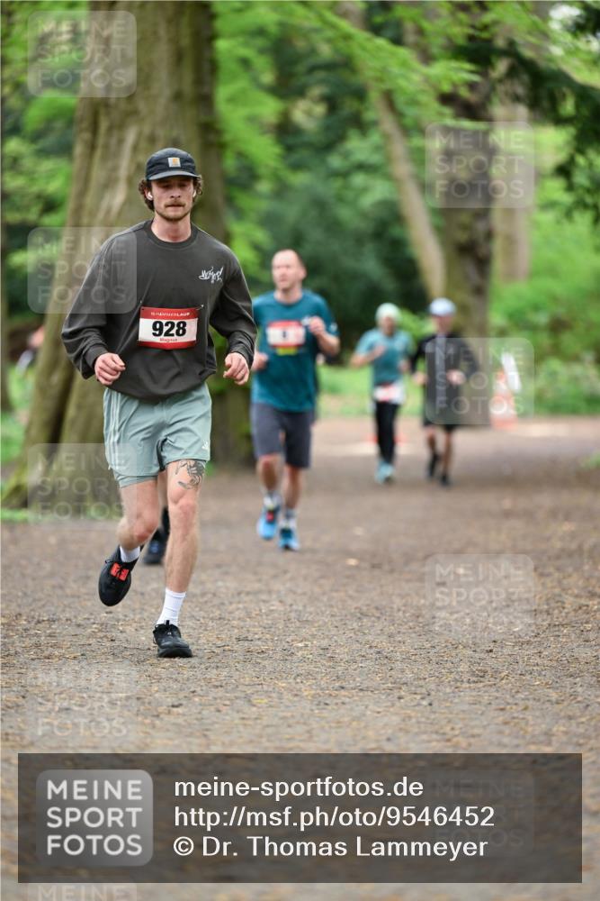 19.04.2026 - Hammer Lauf Dr. Thomas Lammeyer http://msf.ph/oto/9546452 19.04.2026 11:29:27 Laufen 928 meine-sportfotos.de