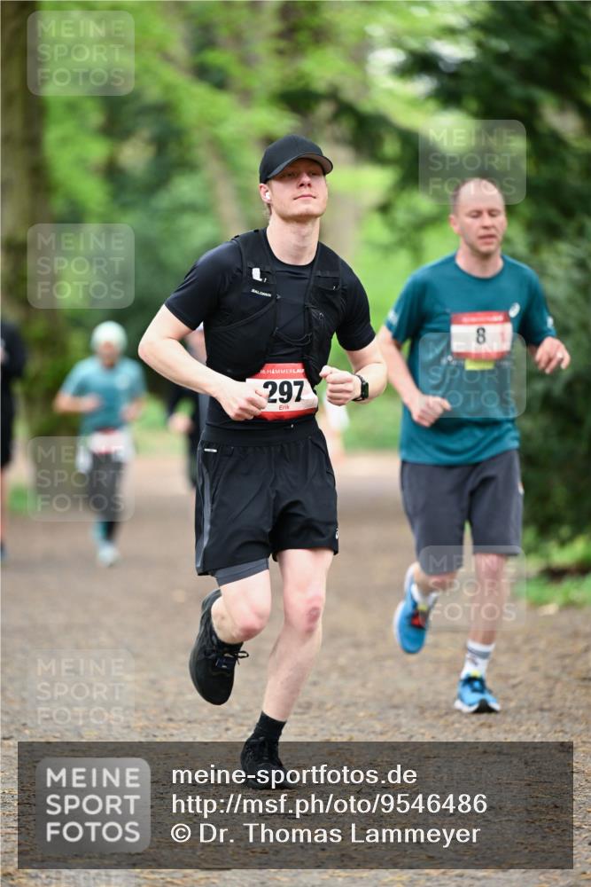 19.04.2026 - Hammer Lauf Dr. Thomas Lammeyer http://msf.ph/oto/9546486 19.04.2026 11:29:31 Laufen 297 meine-sportfotos.de