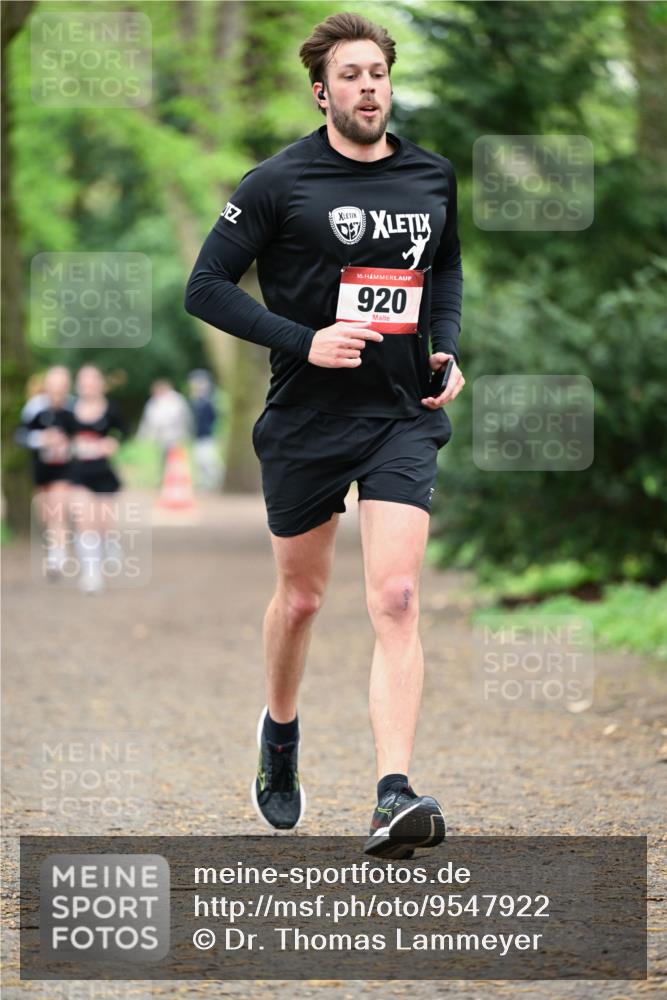 19.04.2026 - Hammer Lauf Dr. Thomas Lammeyer http://msf.ph/oto/9547922 19.04.2026 11:30:20 Laufen 920 meine-sportfotos.de