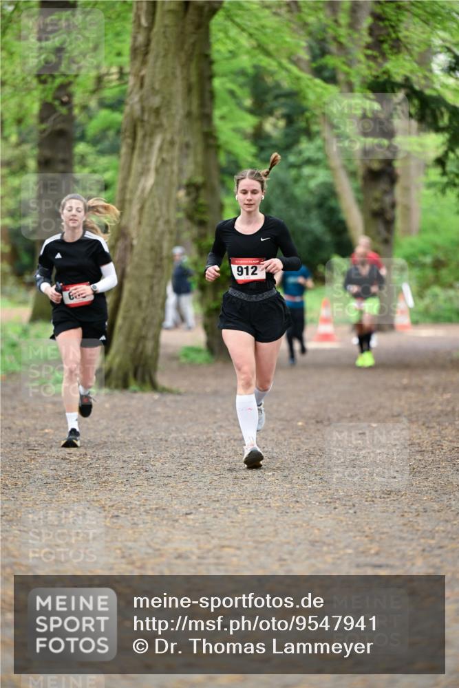 19.04.2026 - Hammer Lauf Dr. Thomas Lammeyer http://msf.ph/oto/9547941 19.04.2026 11:30:25 Laufen 912 meine-sportfotos.de