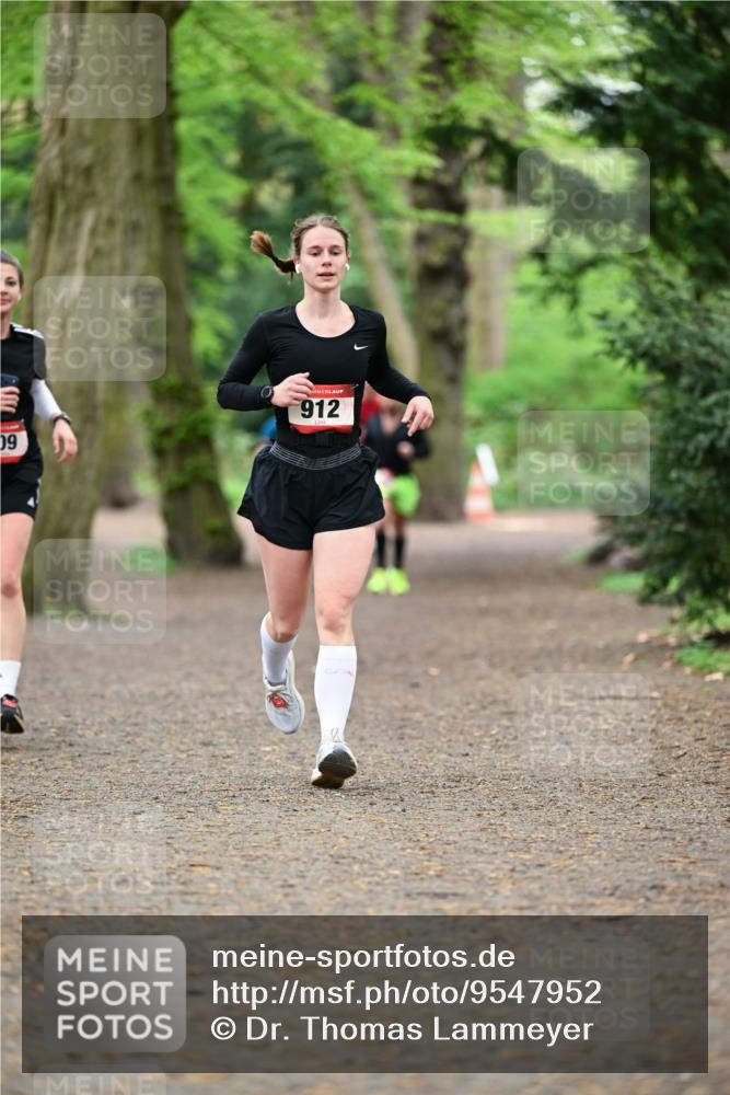 19.04.2026 - Hammer Lauf Dr. Thomas Lammeyer http://msf.ph/oto/9547952 19.04.2026 11:30:26 Laufen 912 meine-sportfotos.de