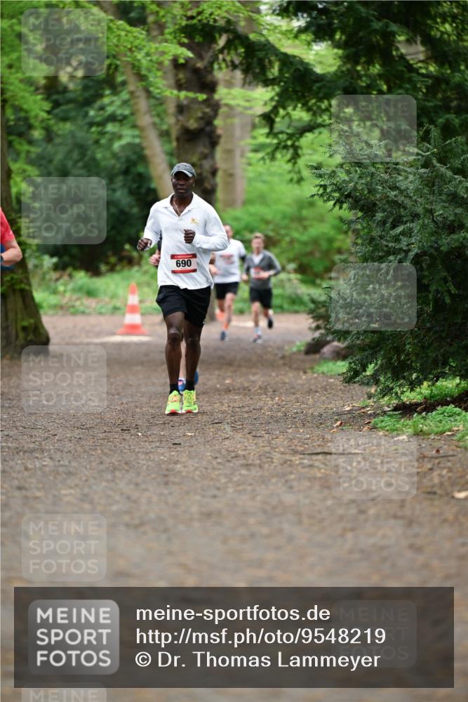 19.04.2026 - Hammer Lauf Dr. Thomas Lammeyer http://msf.ph/oto/9548219 19.04.2026 11:31:15 Laufen 690 meine-sportfotos.de