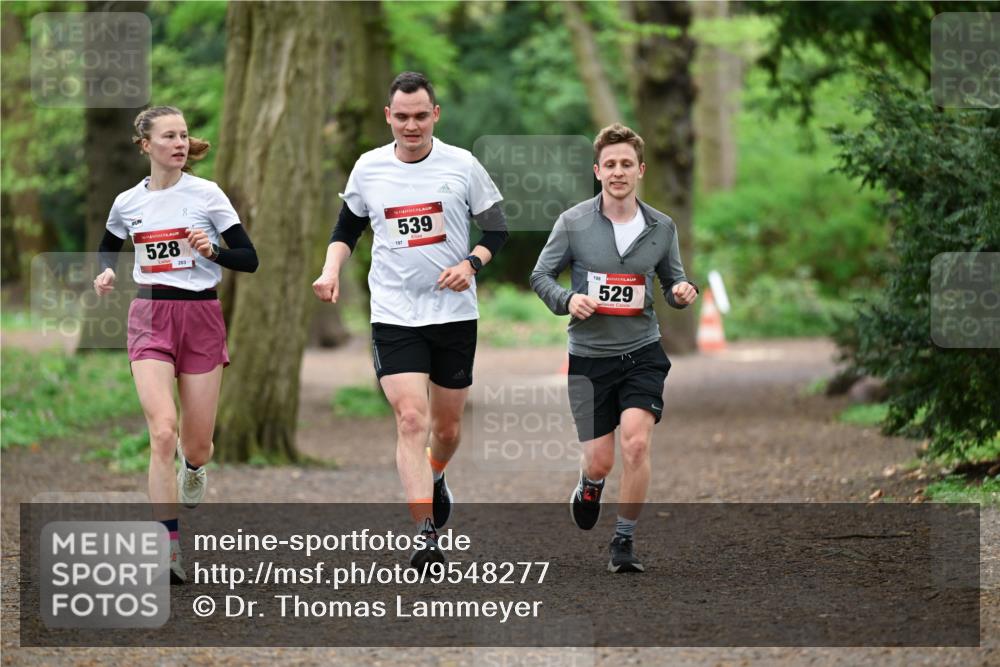 19.04.2026 - Hammer Lauf Dr. Thomas Lammeyer http://msf.ph/oto/9548277 19.04.2026 11:31:28 Laufen 528, 203, 197, 539, 198, 529 meine-sportfotos.de