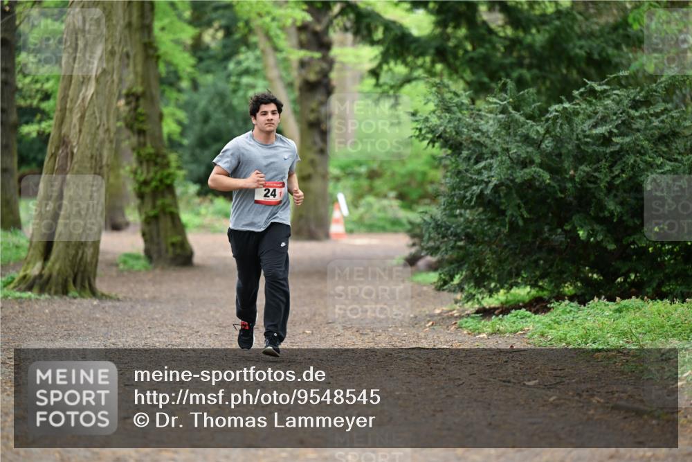 19.04.2026 - Hammer Lauf Dr. Thomas Lammeyer http://msf.ph/oto/9548545 19.04.2026 11:32:47 Laufen 241 meine-sportfotos.de
