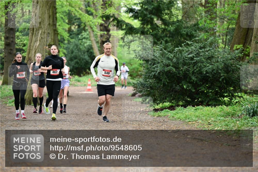 19.04.2026 - Hammer Lauf Dr. Thomas Lammeyer http://msf.ph/oto/9548605 19.04.2026 11:33:13 Laufen 825, 467, 549, 987 meine-sportfotos.de