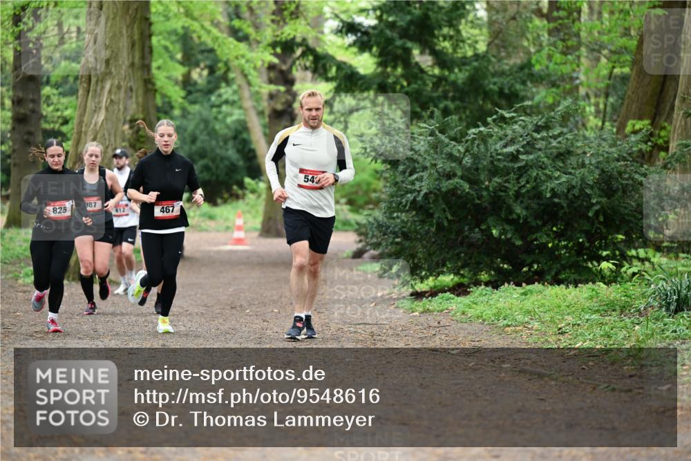 19.04.2026 - Hammer Lauf Dr. Thomas Lammeyer http://msf.ph/oto/9548616 19.04.2026 11:33:14 Laufen 987, 825, 412, 467 meine-sportfotos.de