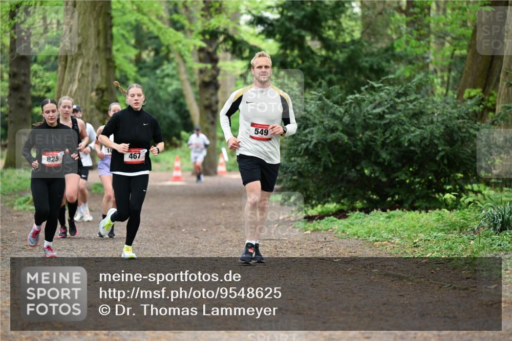 19.04.2026 - Hammer Lauf Dr. Thomas Lammeyer http://msf.ph/oto/9548625 19.04.2026 11:33:15 Laufen 825, 467, 549 meine-sportfotos.de