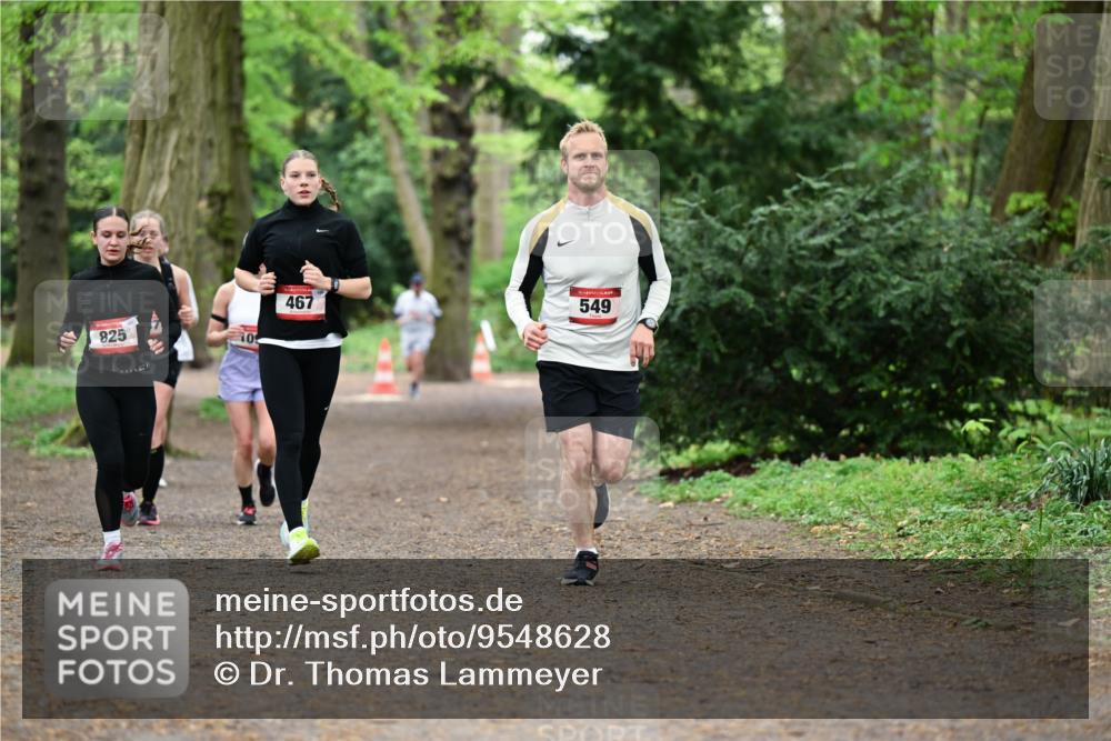 19.04.2026 - Hammer Lauf Dr. Thomas Lammeyer http://msf.ph/oto/9548628 19.04.2026 11:33:15 Laufen 825, 467, 549 meine-sportfotos.de