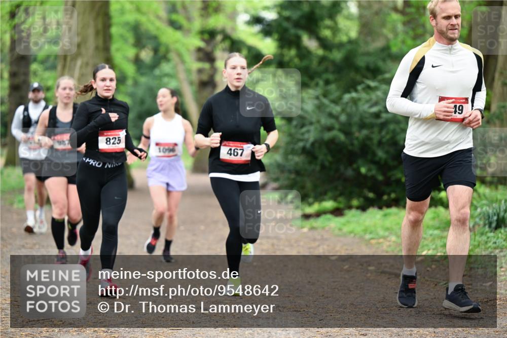19.04.2026 - Hammer Lauf Dr. Thomas Lammeyer http://msf.ph/oto/9548642 19.04.2026 11:33:17 Laufen 825, 1096, 467 meine-sportfotos.de