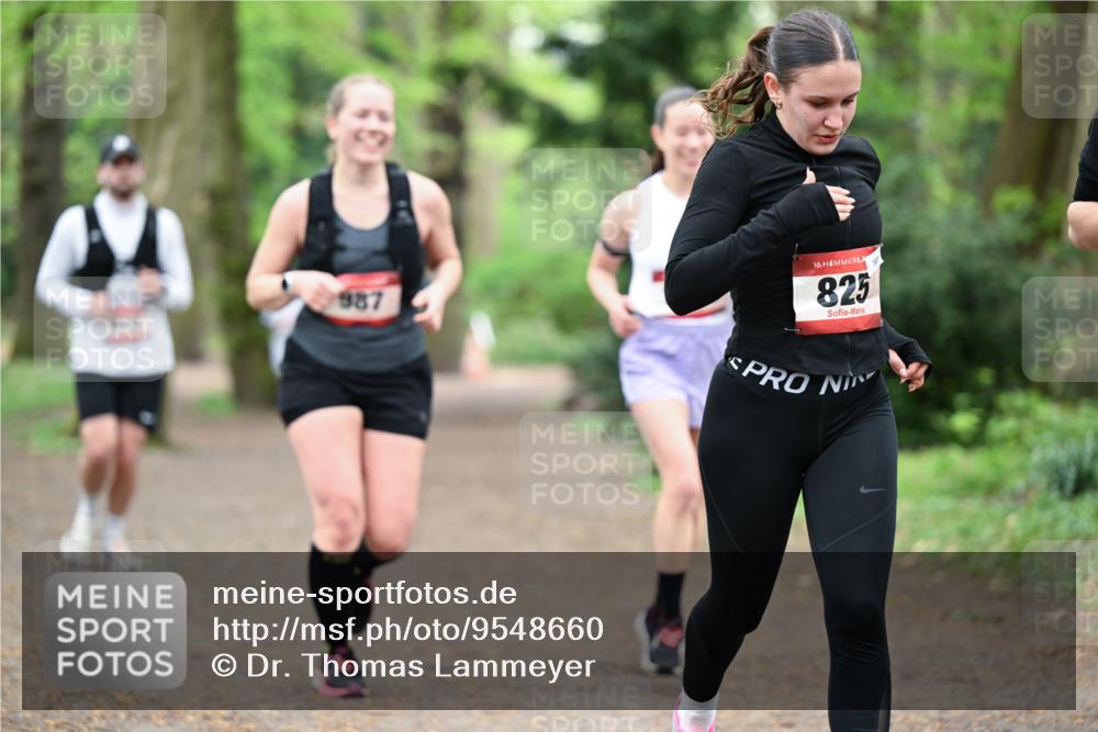19.04.2026 - Hammer Lauf Dr. Thomas Lammeyer http://msf.ph/oto/9548660 19.04.2026 11:33:19 Laufen 825, 987 meine-sportfotos.de