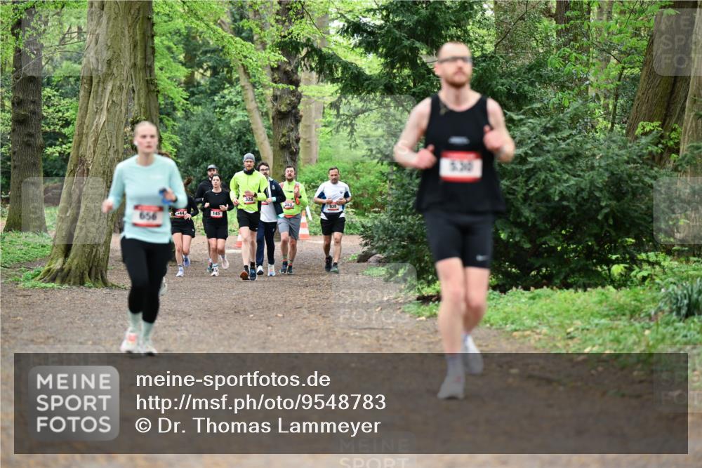 19.04.2026 - Hammer Lauf Dr. Thomas Lammeyer http://msf.ph/oto/9548783 19.04.2026 11:33:42 Laufen 656, 145, 326, 530 meine-sportfotos.de
