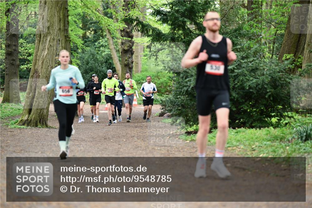 19.04.2026 - Hammer Lauf Dr. Thomas Lammeyer http://msf.ph/oto/9548785 19.04.2026 11:33:42 Laufen 656, 144, 145, 530 meine-sportfotos.de