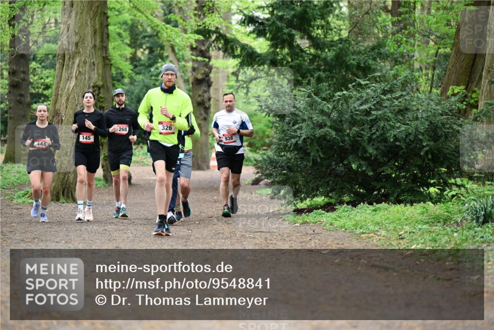 19.04.2026 - Hammer Lauf Dr. Thomas Lammeyer http://msf.ph/oto/9548841 19.04.2026 11:33:49 Laufen 145, 144, 268, 326, 938 meine-sportfotos.de