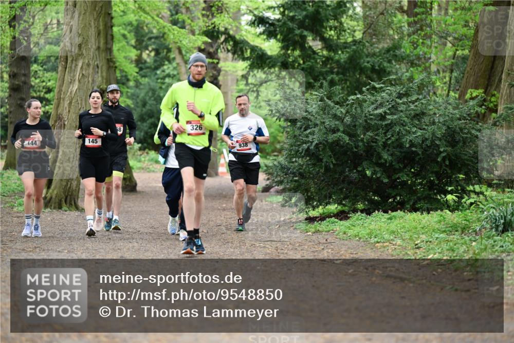 19.04.2026 - Hammer Lauf Dr. Thomas Lammeyer http://msf.ph/oto/9548850 19.04.2026 11:33:49 Laufen 144, 145, 326, 938 meine-sportfotos.de