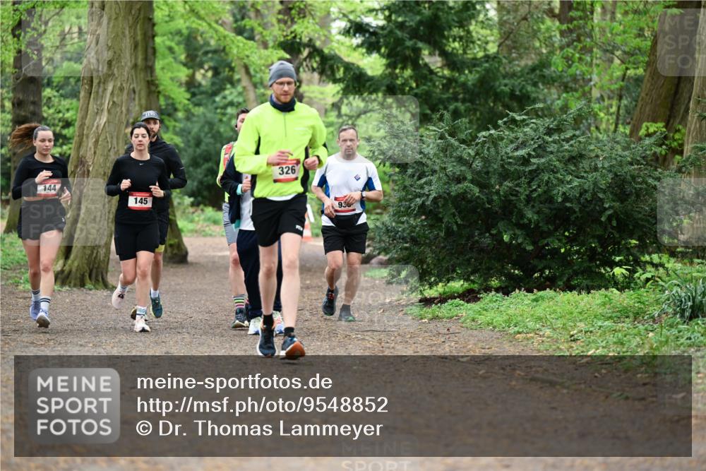 19.04.2026 - Hammer Lauf Dr. Thomas Lammeyer http://msf.ph/oto/9548852 19.04.2026 11:33:50 Laufen 144, 145, 326, 936 meine-sportfotos.de
