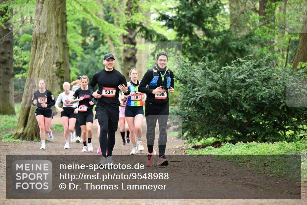 19.04.2026 - Hammer Lauf Dr. Thomas Lammeyer http://msf.ph/oto/9548988 19.04.2026 11:34:24 Laufen 513, 514, 415, 534, 101, 907 meine-sportfotos.de