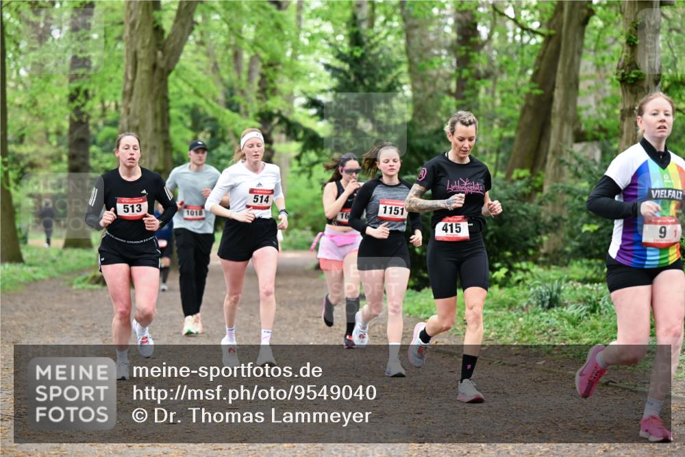 19.04.2026 - Hammer Lauf Dr. Thomas Lammeyer http://msf.ph/oto/9549040 19.04.2026 11:34:30 Laufen 514, 513, 1151, 1018, 415 meine-sportfotos.de