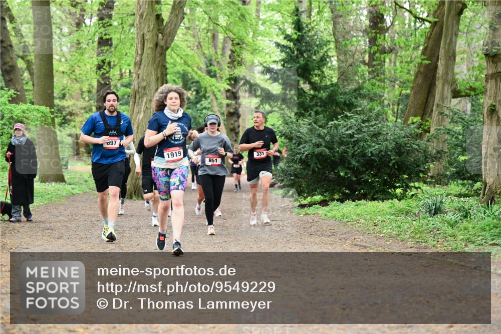 19.04.2026 - Hammer Lauf Dr. Thomas Lammeyer http://msf.ph/oto/9549229 19.04.2026 11:35:19 Laufen 697, 1919, 951, 331 meine-sportfotos.de