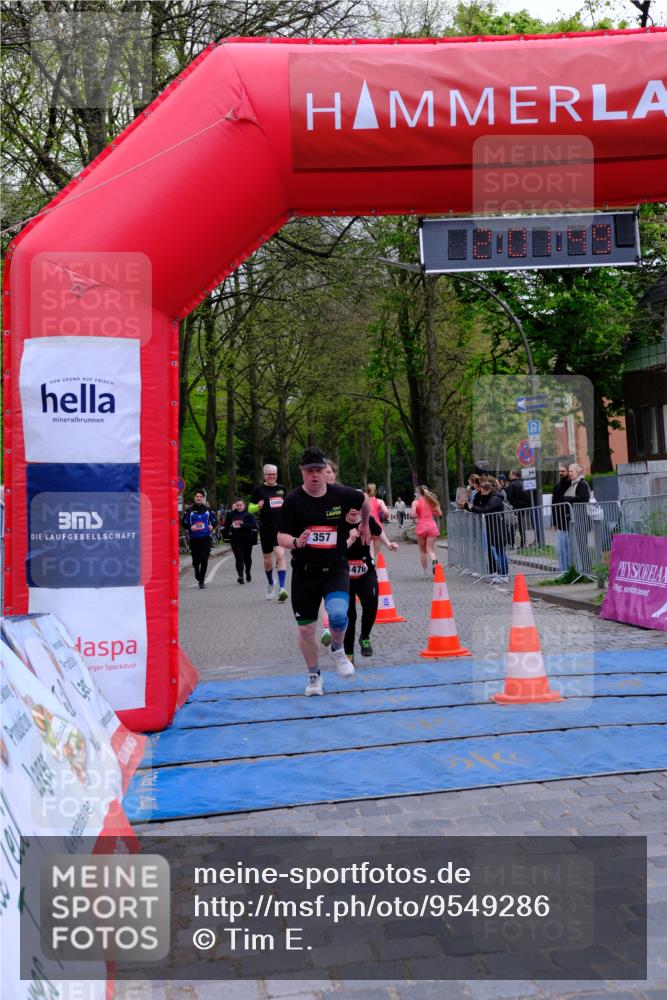 19.04.2026 - Hammer Lauf Tim E. http://msf.ph/oto/9549286 19.04.2026 13:01:56 Ziel 357, 406, 407, 1470 meine-sportfotos.de