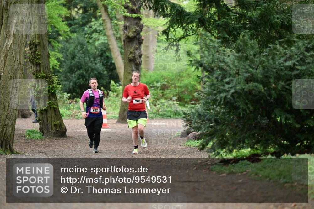 19.04.2026 - Hammer Lauf Dr. Thomas Lammeyer http://msf.ph/oto/9549531 19.04.2026 11:36:35 Laufen 202, 201 meine-sportfotos.de