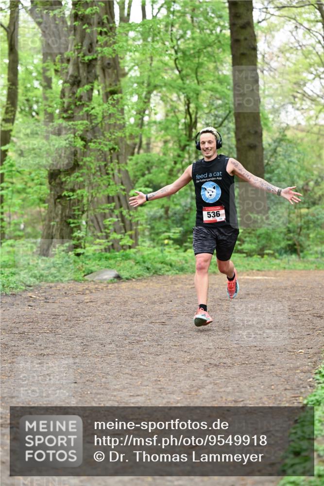 19.04.2026 - Hammer Lauf Dr. Thomas Lammeyer http://msf.ph/oto/9549918 19.04.2026 11:43:30 Laufen 536 meine-sportfotos.de