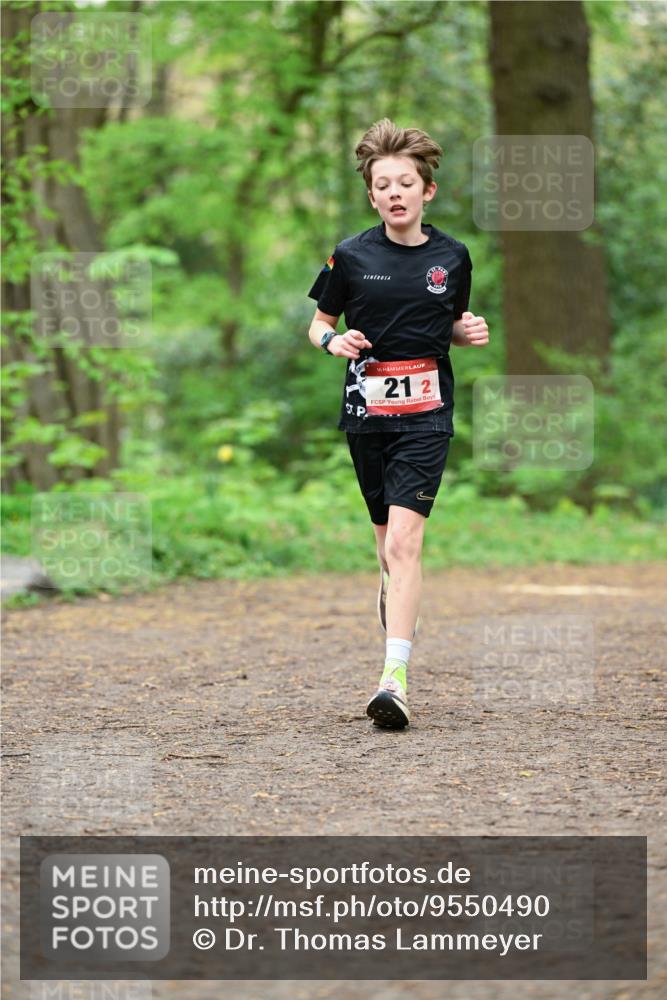 19.04.2026 - Hammer Lauf Dr. Thomas Lammeyer http://msf.ph/oto/9550490 19.04.2026 11:50:41 Laufen 212 meine-sportfotos.de