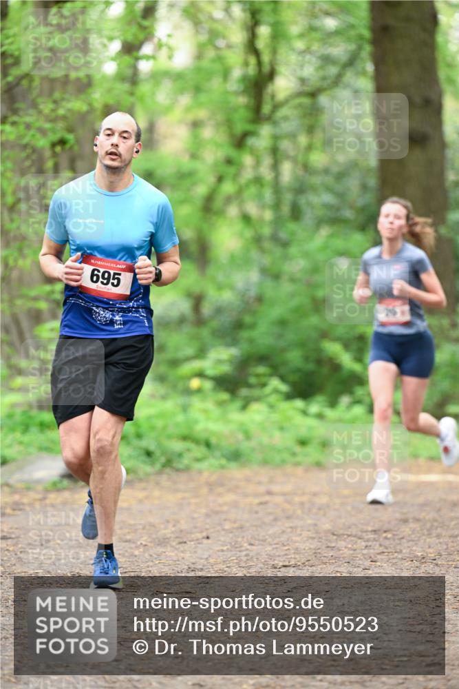 19.04.2026 - Hammer Lauf Dr. Thomas Lammeyer http://msf.ph/oto/9550523 19.04.2026 11:50:46 Laufen 695 meine-sportfotos.de