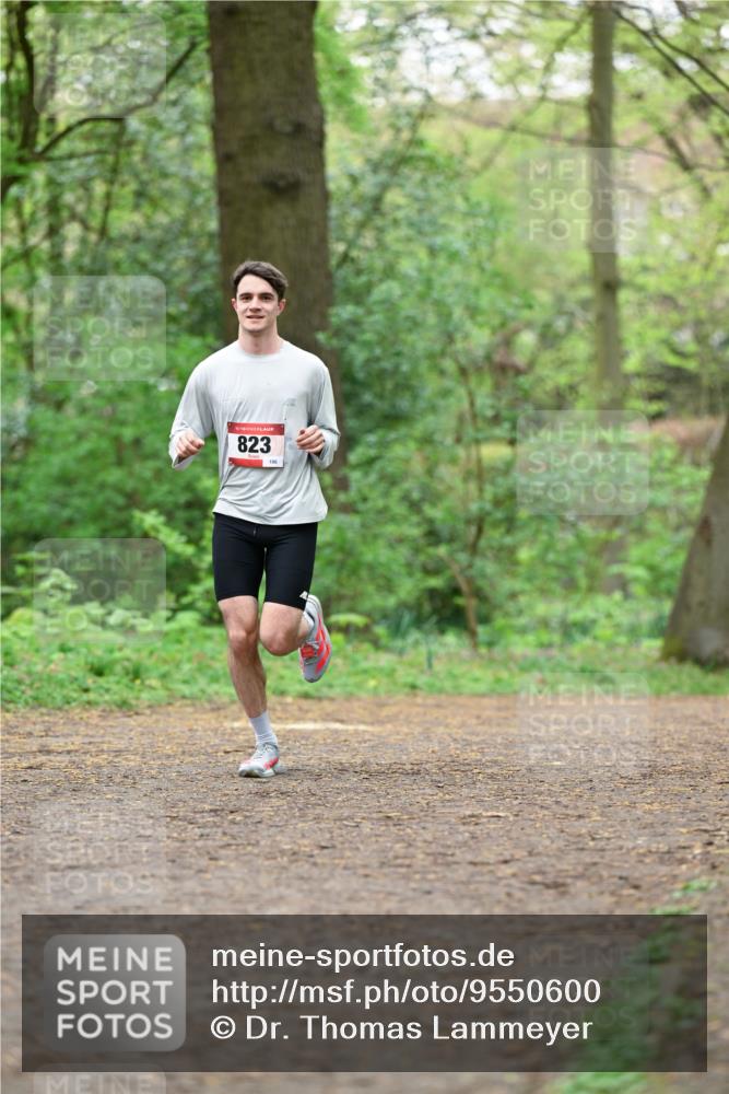 19.04.2026 - Hammer Lauf Dr. Thomas Lammeyer http://msf.ph/oto/9550600 19.04.2026 11:51:03 Laufen 823, 196 meine-sportfotos.de