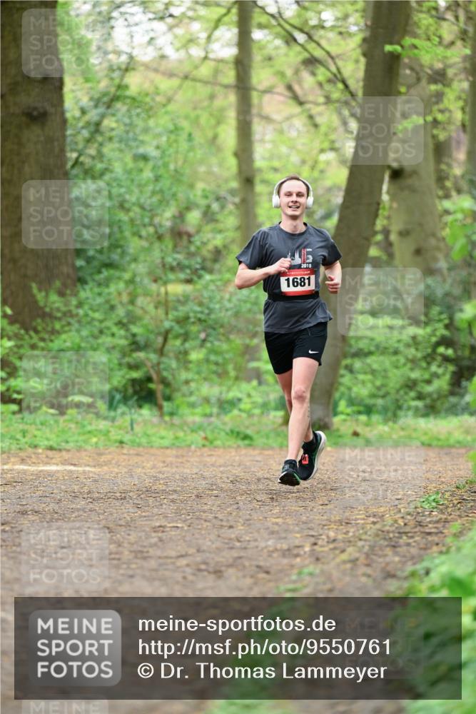 19.04.2026 - Hammer Lauf Dr. Thomas Lammeyer http://msf.ph/oto/9550761 19.04.2026 11:52:34 Laufen 2015, 1681 meine-sportfotos.de